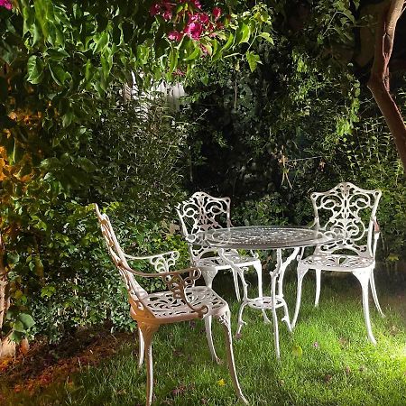 Grandma'S Garden Aparthotel Далян Екстериор снимка