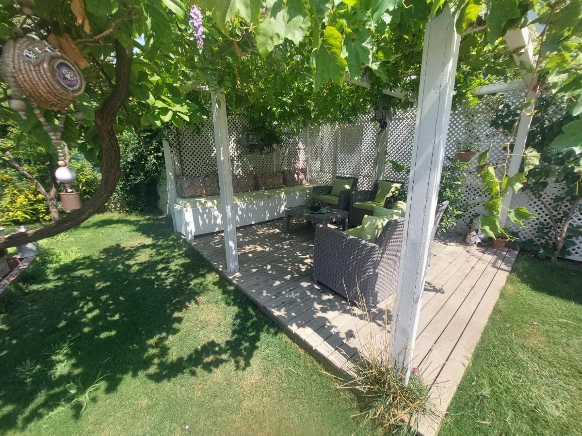 Grandma'S Garden Aparthotel Далян Екстериор снимка