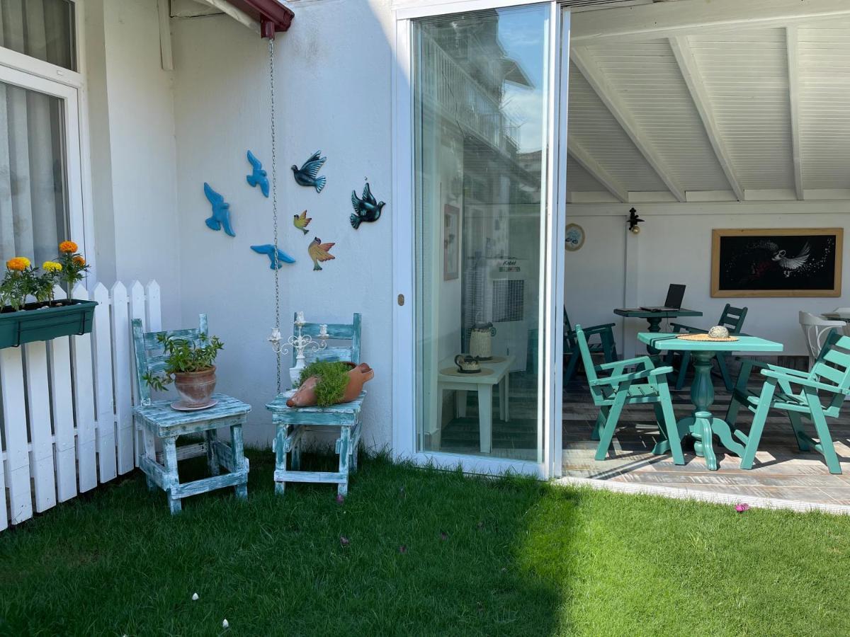 Grandma'S Garden Aparthotel Далян Екстериор снимка