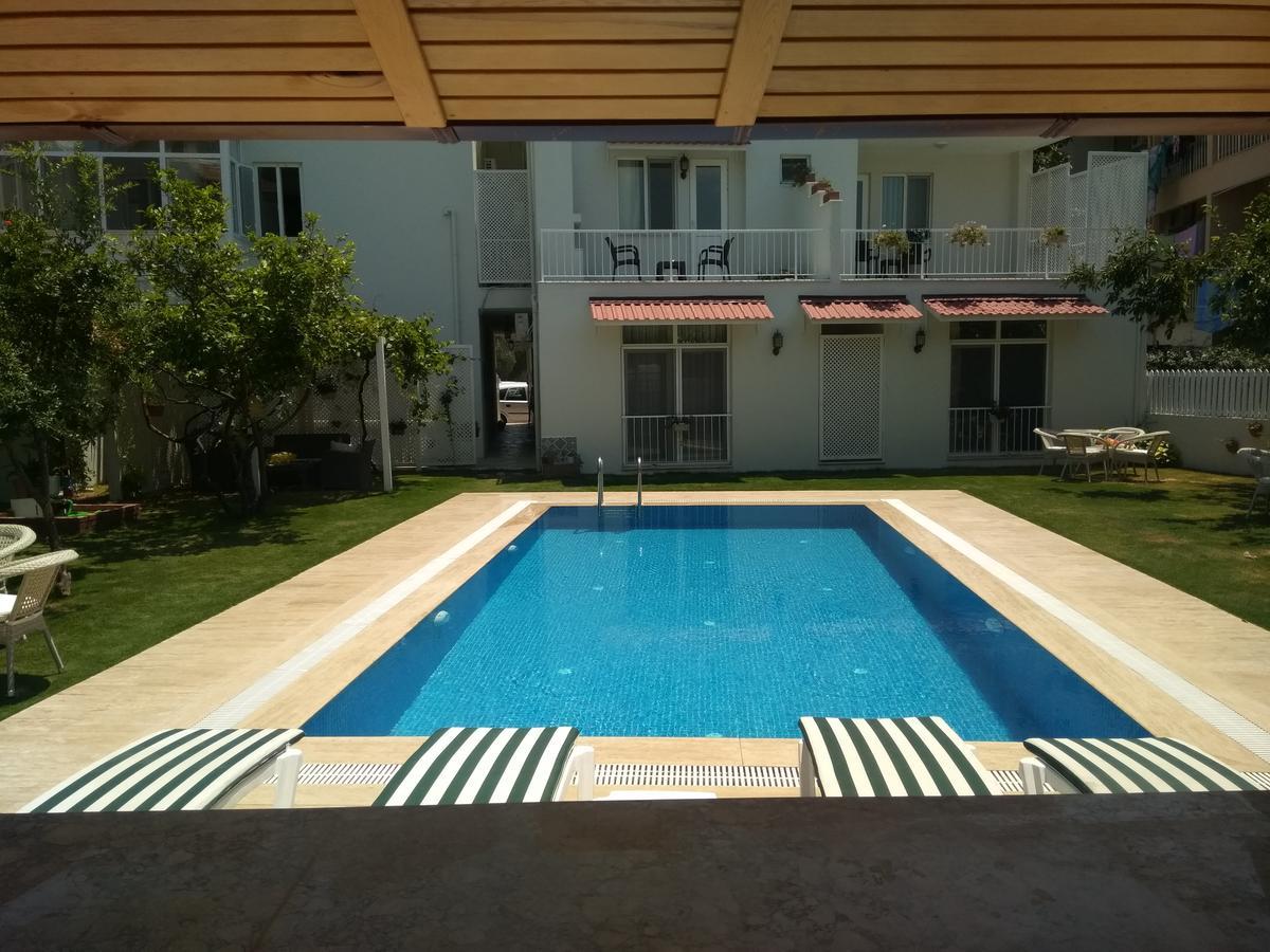 Grandma'S Garden Aparthotel Далян Екстериор снимка
