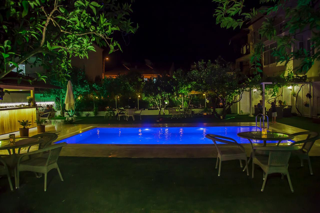 Grandma'S Garden Aparthotel Далян Екстериор снимка
